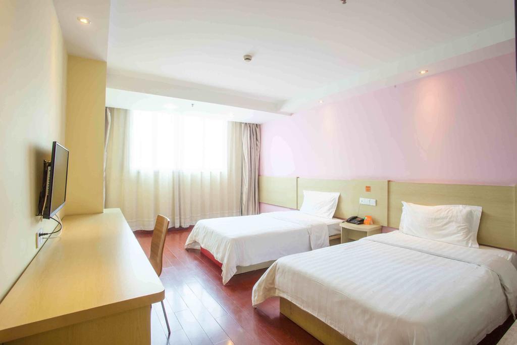 7Days Inn Changsha Jingwanzi International Furniture Square Zimmer foto